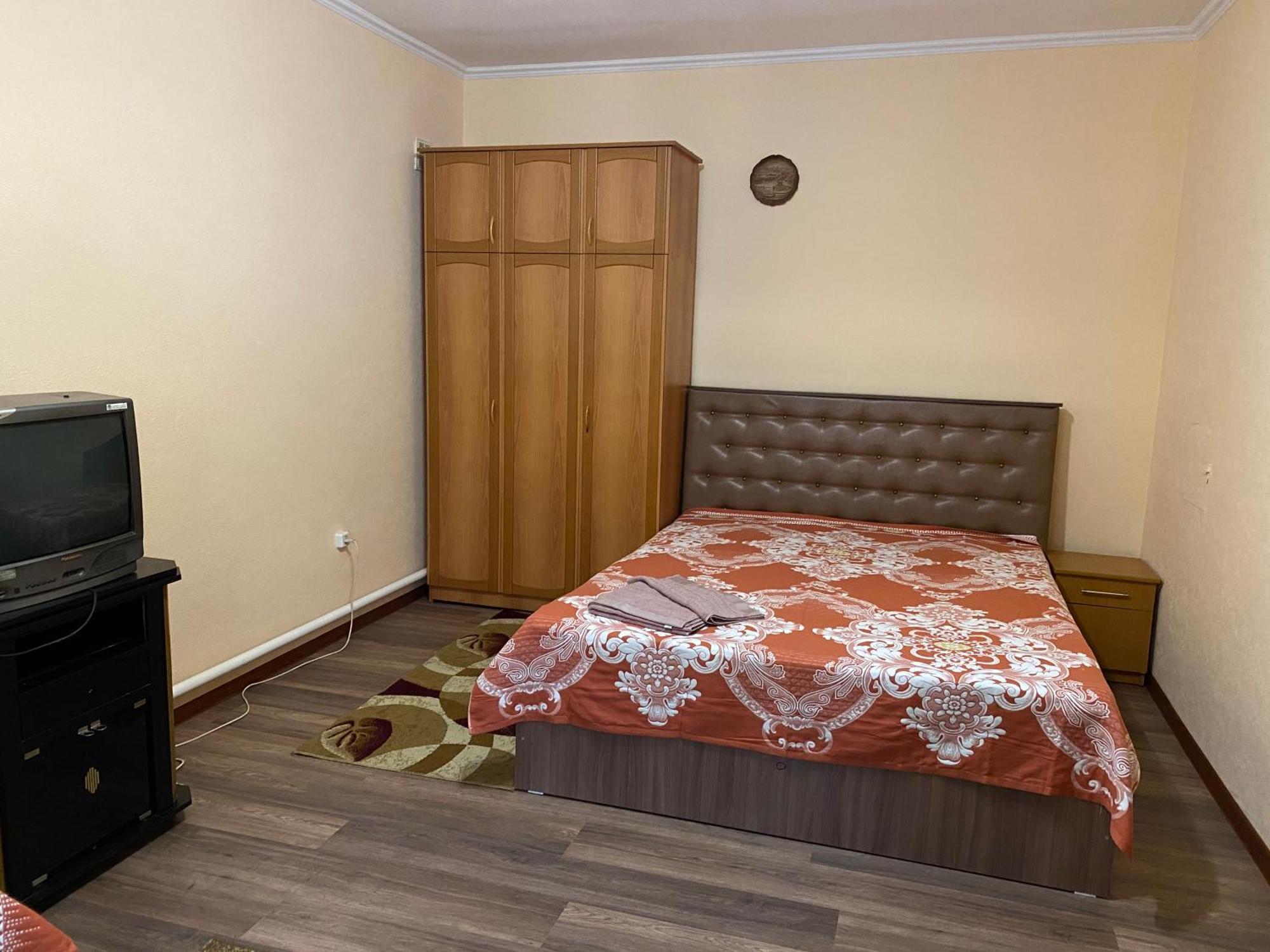 Guest House Vip Osh Luaran gambar
