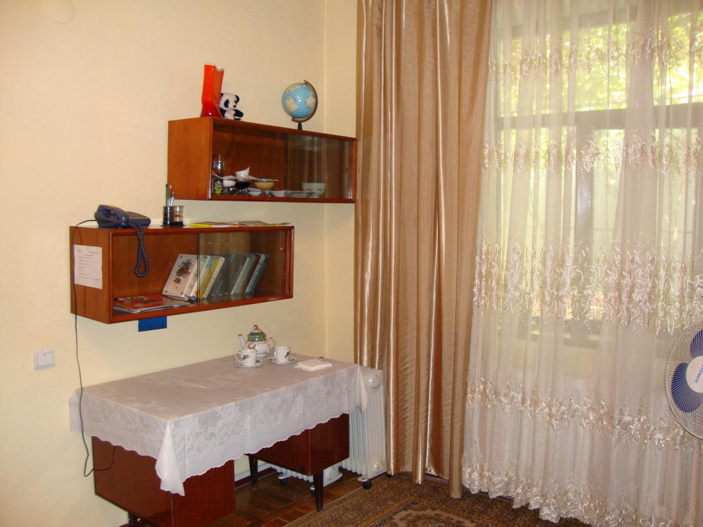 Guest House Vip Osh Luaran gambar